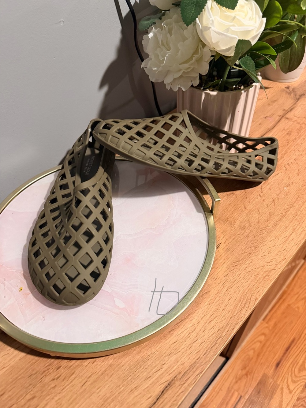 New Women's Olive Lattice Slip-On Flats — Lightweight Everyday Loafers